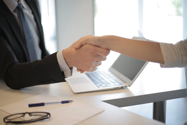 Pros & Cons of Custom Software Development